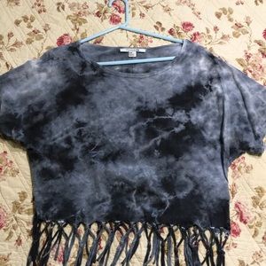 Cropped Fringe T shirt •M•